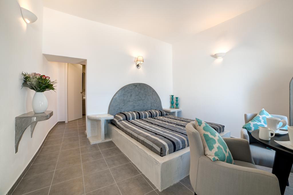 Remvi Suites Firostefani Cameră foto