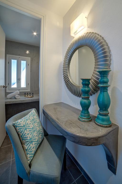 Remvi Suites Firostefani Cameră foto