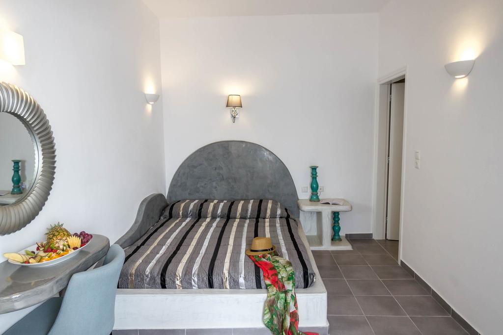 Remvi Suites Firostefani Cameră foto