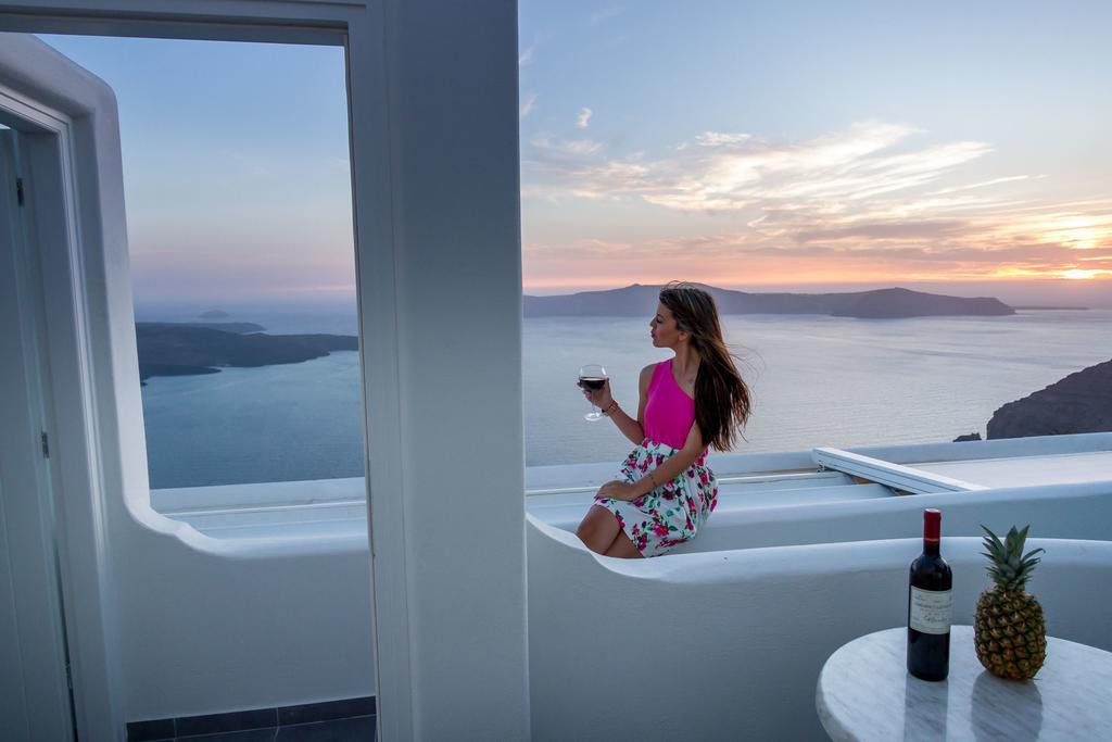 Remvi Suites Firostefani Cameră foto